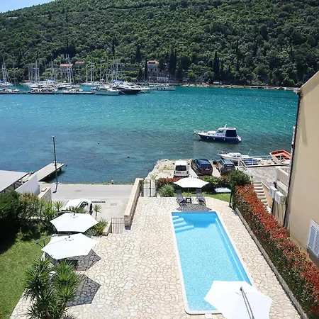 Apartments Pralas Mokosica Exterior photo