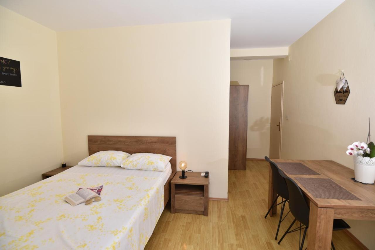 Apartment Pralas *