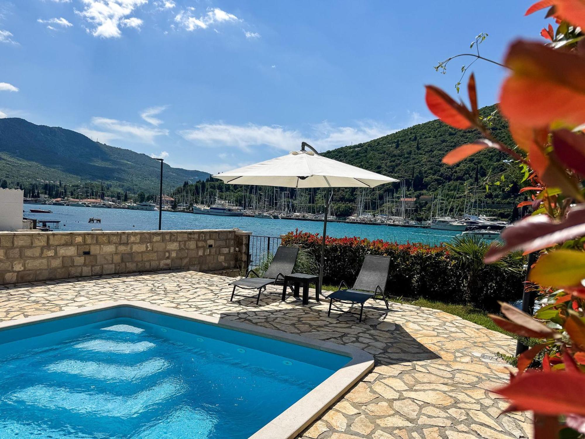 Apartament Pralas *