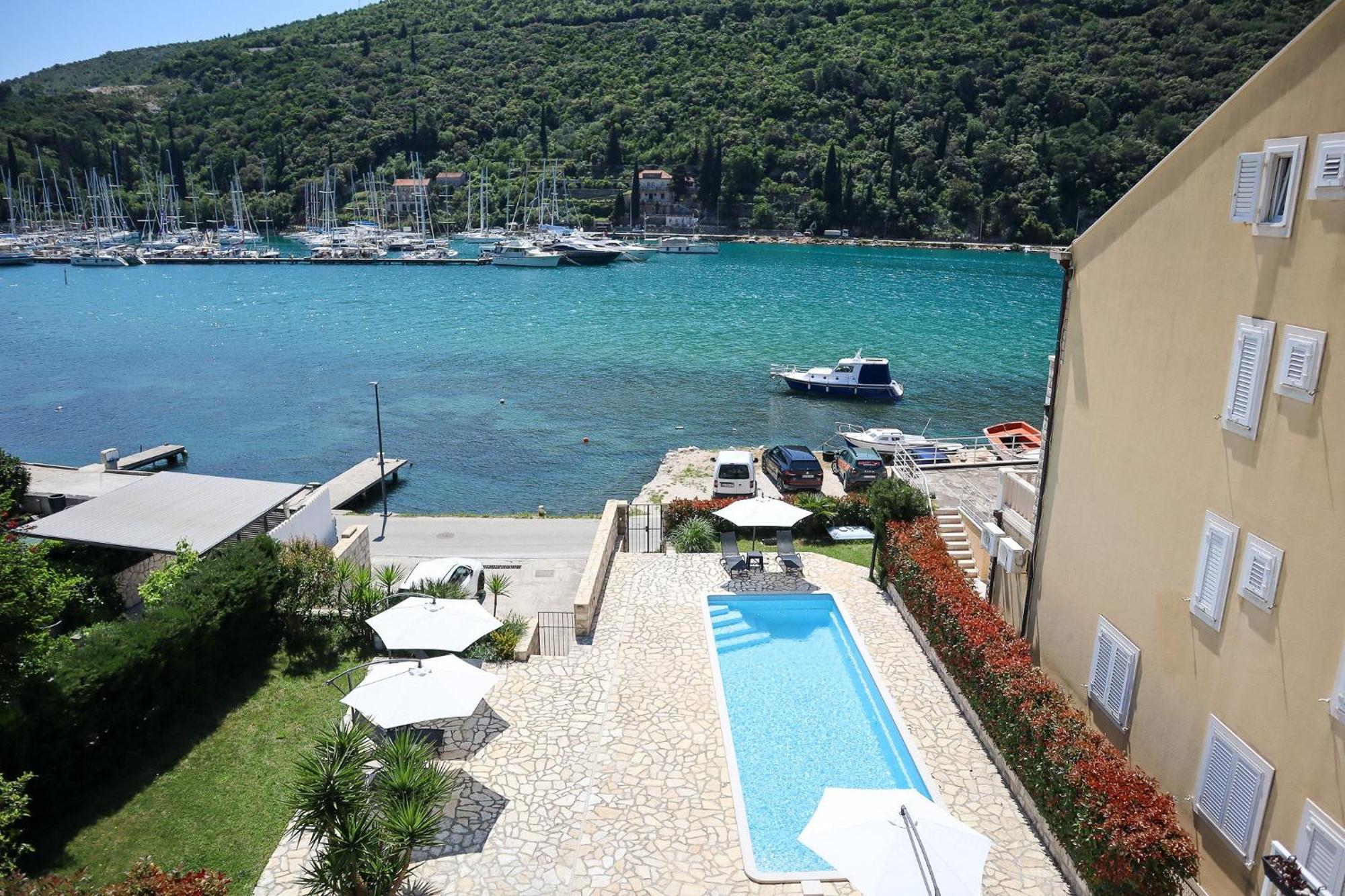 Pralas Mokošica